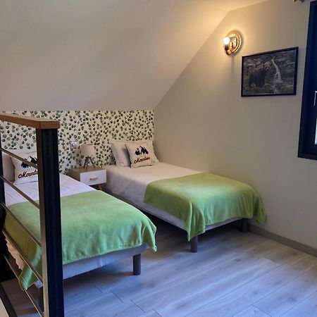 Au Petit Pressoir Bed & Breakfast Givry  Bagian luar foto